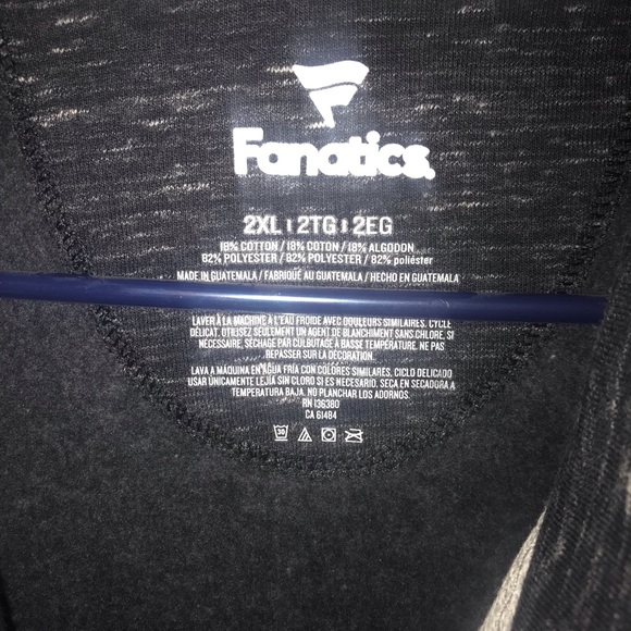 Boston Red Sox full zip jacket - Picture 2 of 7